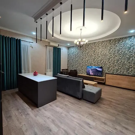 Nino'S Cosy Apartment Kutaisi Exterior photo