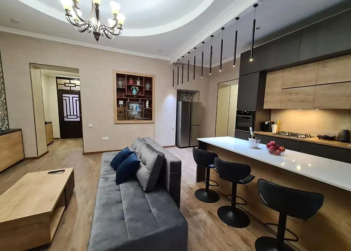 Nino\'S Cosy Apartment
