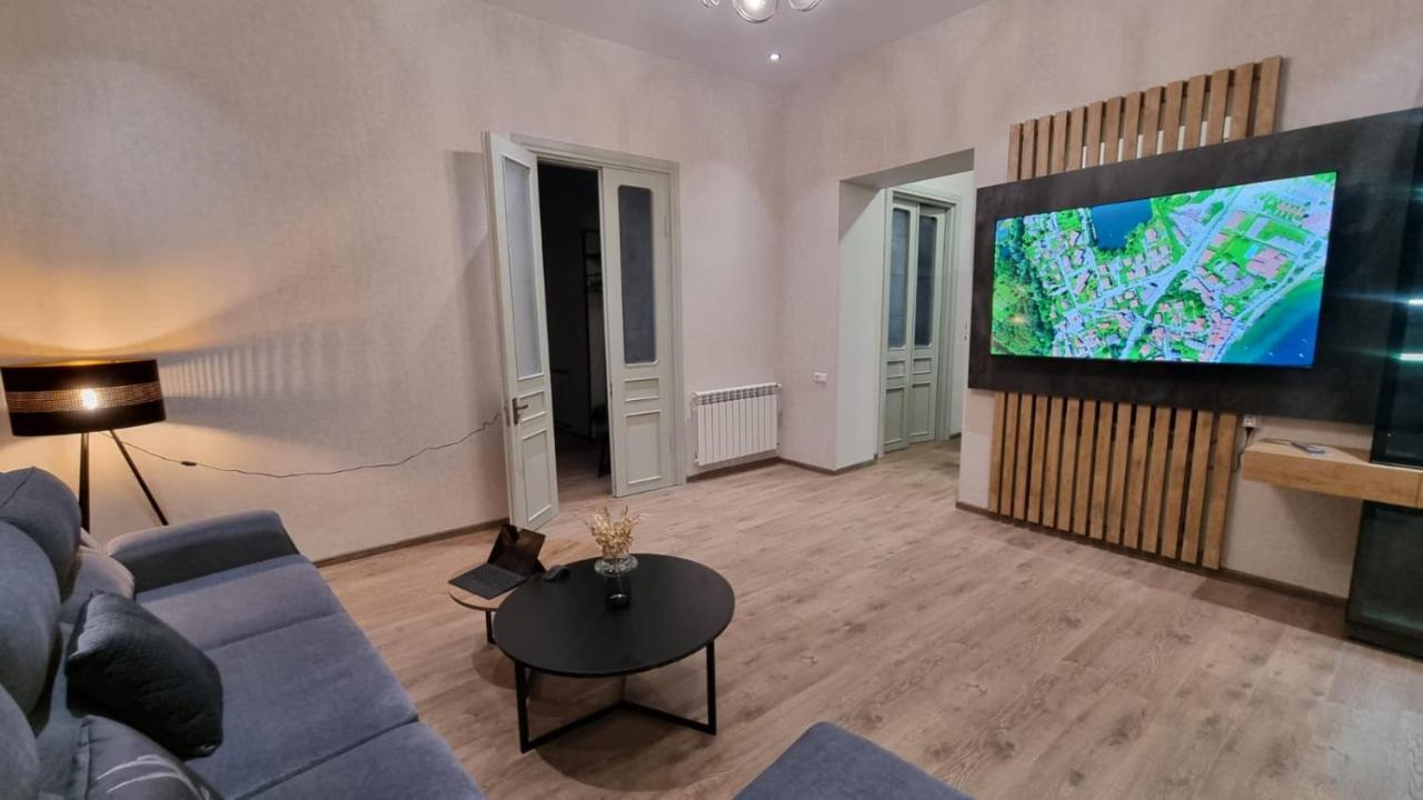 Nino's Cosy Apartment Kutaisi